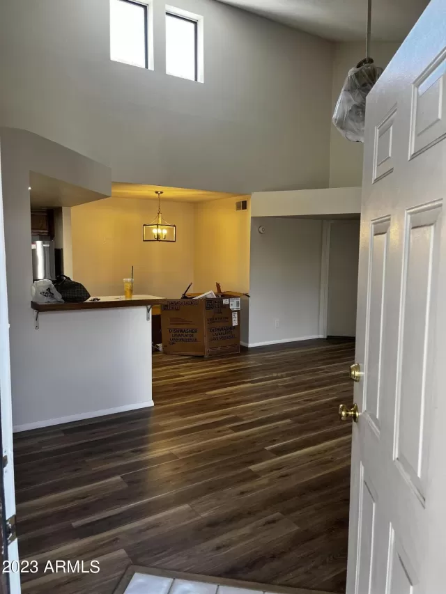 MLS: 6585188 Condo For Sale