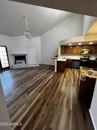 Photo #3: 6585188 Listing 