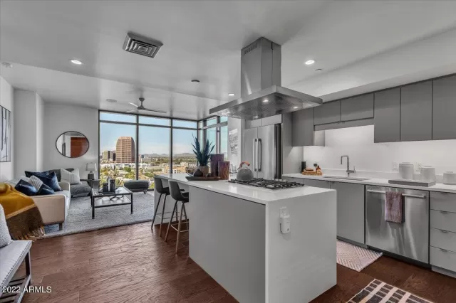 MLS: 6585199 Condo For Sale