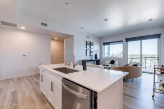 Photo #4: 6585352 Listing 