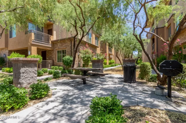 MLS: 6585357 Condo For Sale