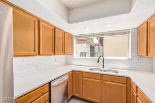 Photo #6: 6585371 Listing 