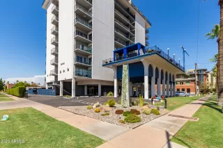 Photo #2: 6585489 Listing