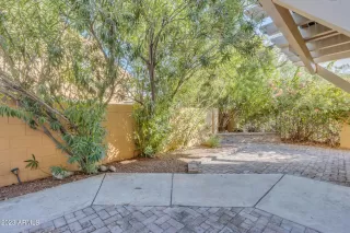 Photo #5: 6585515 Listing 