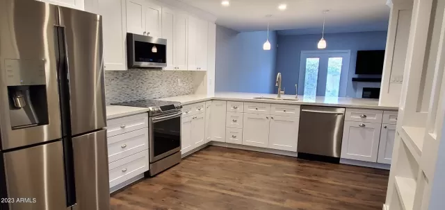 MLS: 6585609 Condo For Sale