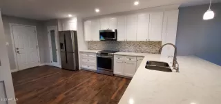 Photo #2: 6585609 Listing