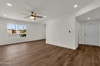 Photo #3: 6585802 Listing 