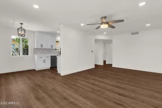 Photo #4: 6585802 Listing 