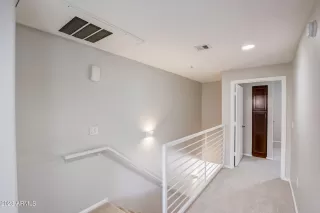 Photo #3: 6585822 Listing