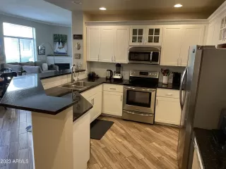 Photo #3: 6586090 Listing 