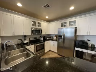 Photo #4: 6586090 Listing 
