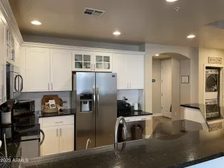 Photo #5: 6586090 Listing 