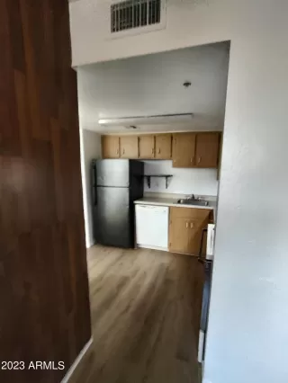 Photo #3: 6586207 Listing 