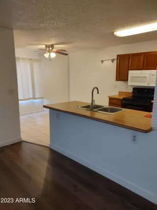 Photo #3: 6586215 Listing 