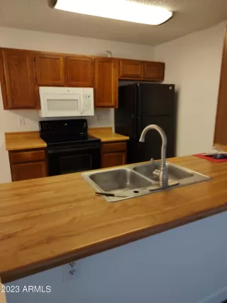 Photo #5: 6586215 Listing 