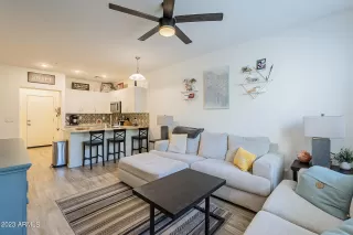 Photo #3: 6586340 Listing