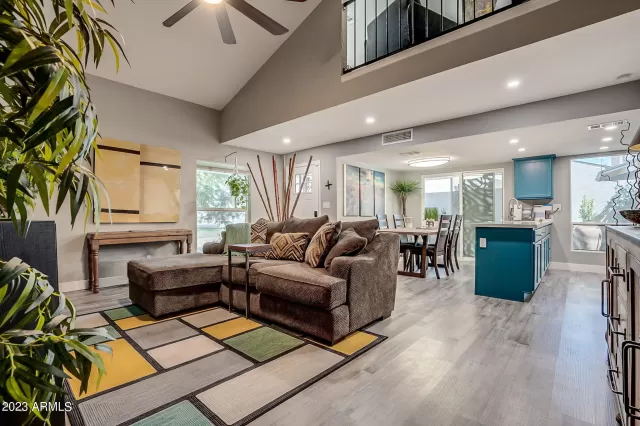 MLS: 6586416 Condo For Sale