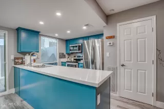 Photo #3: 6586416 Listing