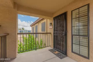 Photo #3: 6586484 Listing