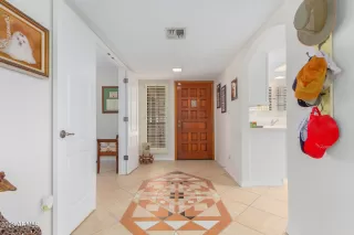 Photo #4: 6586484 Listing