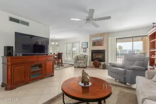 Photo #6: 6586484 Listing