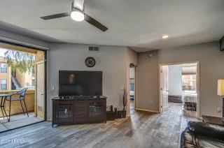 Photo #2: 6586495 Listing