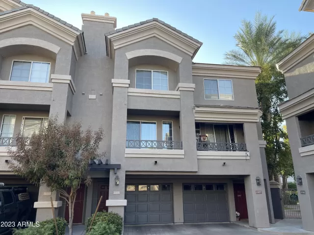 MLS: 6586626 Condo For Sale