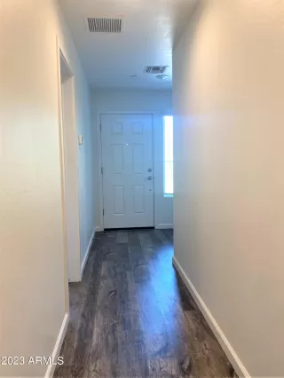 Photo #6: 6586692 Listing