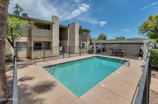 Photo #3: 6586927 Listing 