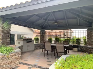 Photo #3: 6586954 Listing