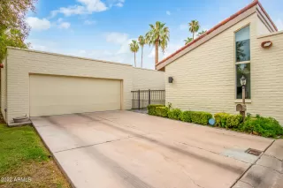 Photo #1: 6586999 Listing 