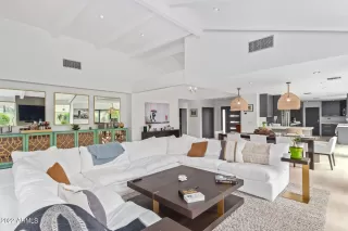 Photo #5: 6586999 Listing 