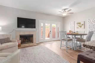 Photo #3: 6587032 Listing