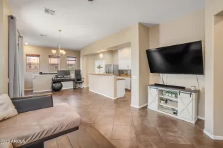 Photo #3: 6587136 Listing 