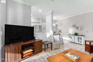 Photo #3: 6587152 Listing