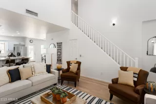 Photo #3: 6587173 Listing 