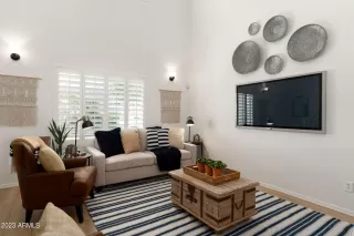 Photo #4: 6587173 Listing 