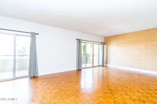 Photo #2: 6587464 Listing