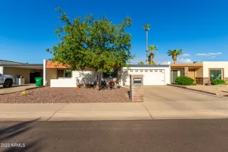 Photo #3: 6587721 Listing 