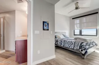 Photo #6: 6587773 Listing