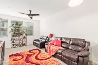 Photo #5: 6587943 Listing 