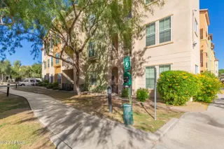 Photo #1: 6587952 Listing