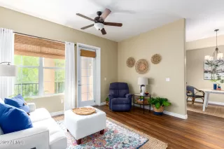 Photo #2: 6587952 Listing