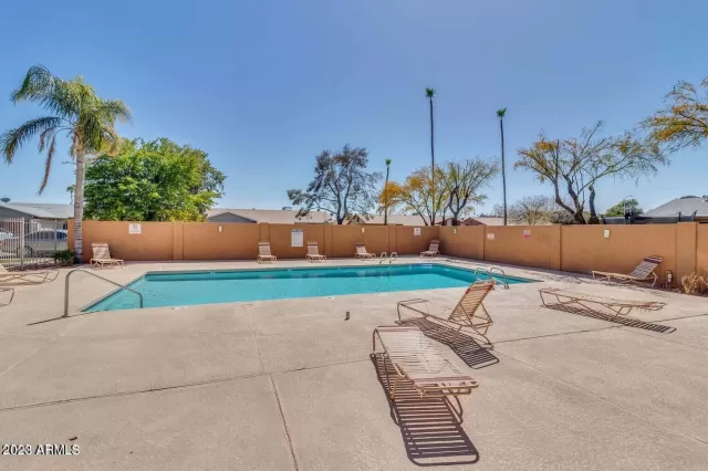 MLS: 6587984 Condo For Sale