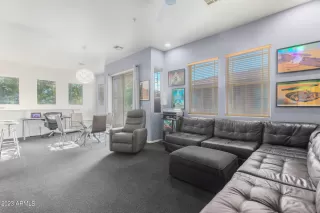 Photo #6: 6587986 Listing 