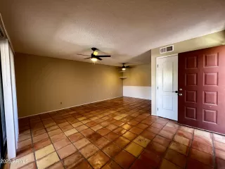 Photo #2: 6588043 Listing 