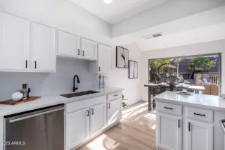 Photo #1: 6588073 Listing