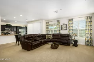 Photo #6: 6588151 Listing