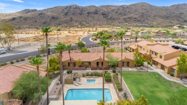 MLS: 6588183 Condo For Sale