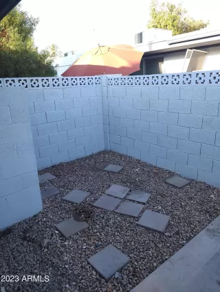 Photo #3: 6588192 Listing